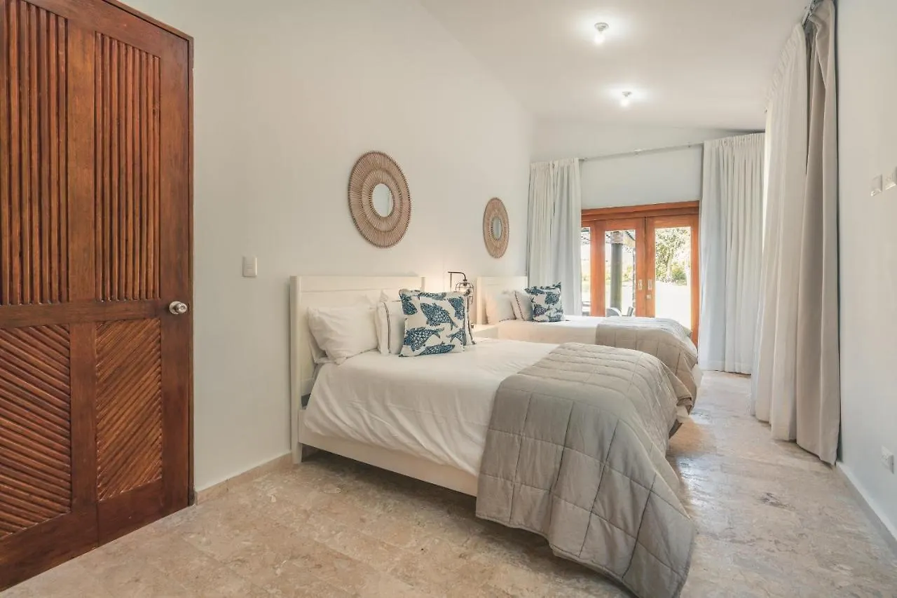 Fabulous Villa With Picuzzi At Green Village B843 Punta Cana