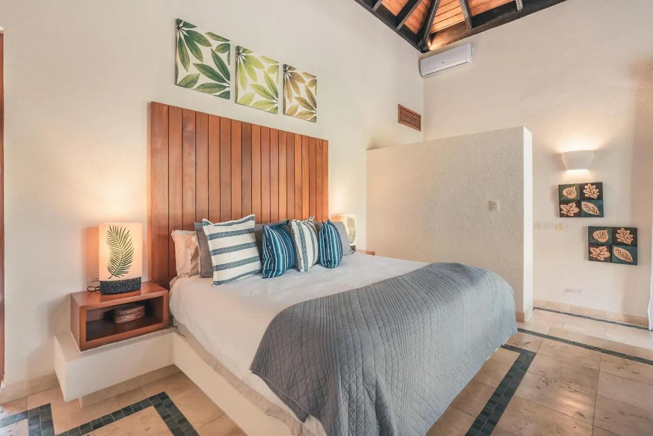 Fabulous Villa With Picuzzi At Green Village B843 Punta Cana